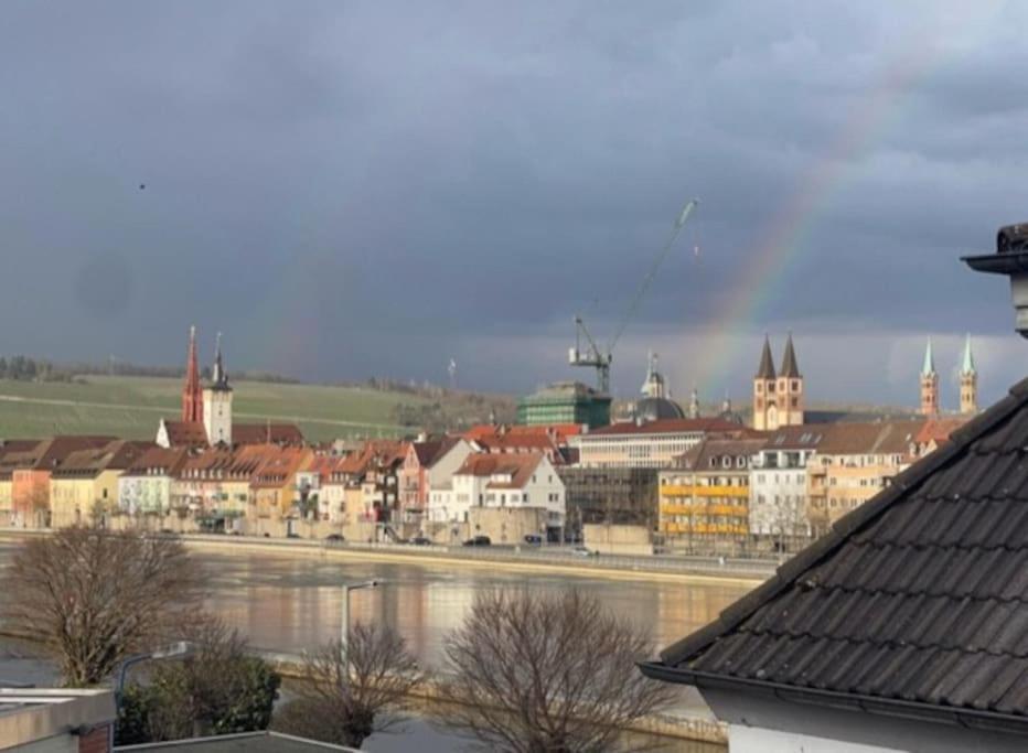 Wunderschoene Stadtwohnung Würzburg Eksteriør bilde